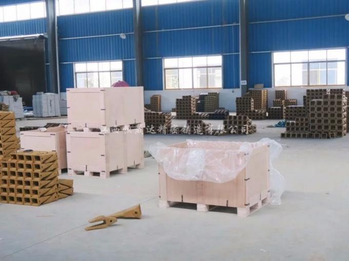 Excavator Spere Parts Excavator Undercarriage Parts Excavator Chains Track Links For PC200 PC300 PC400 PC500 10