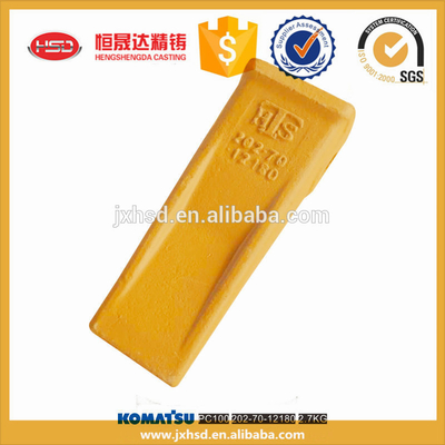 Precision Casting Alloy Steel Material PC100 Bucket Teeth 202-70-12180