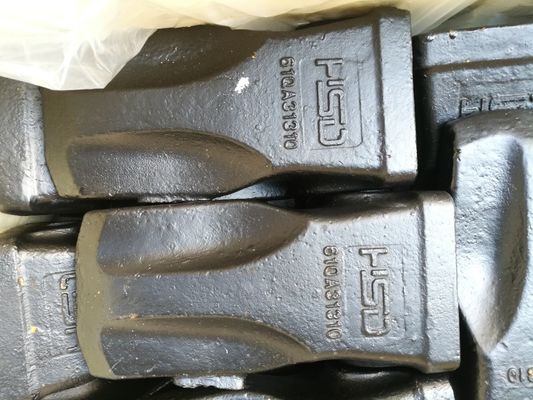 Crawler excavator replacement tooth 61QA-31310 for Hyundai R385